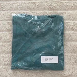 Set Active Mid Tee in Coast size small